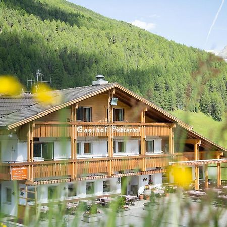 Pichlerhof Hotel Riva di Tures Bagian luar foto