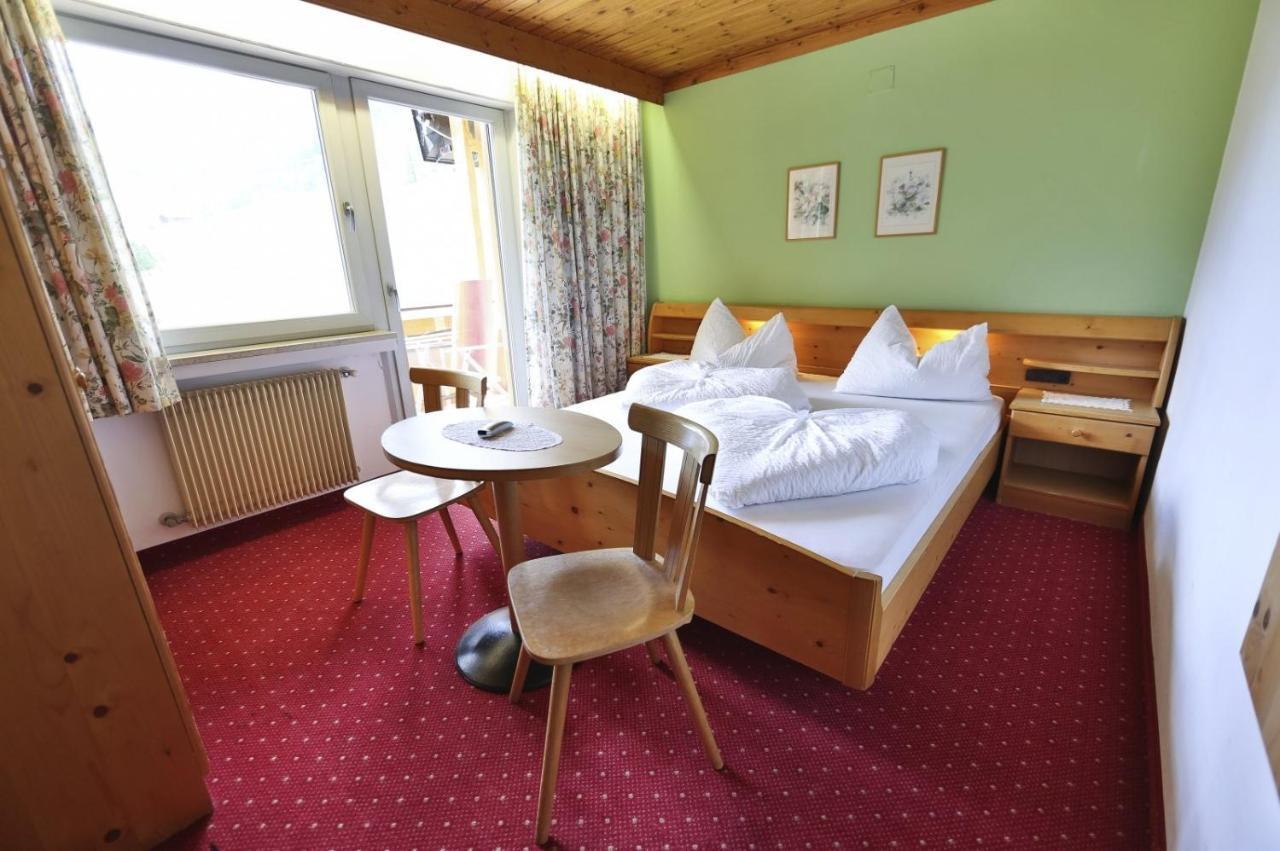 Pichlerhof Hotel Riva di Tures Bagian luar foto