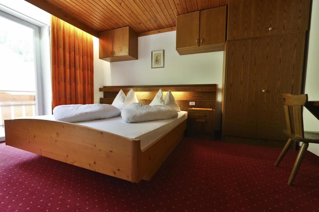 Pichlerhof Hotel Riva di Tures Bagian luar foto