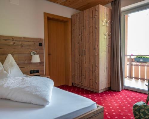 Pichlerhof Hotel Riva di Tures Bagian luar foto