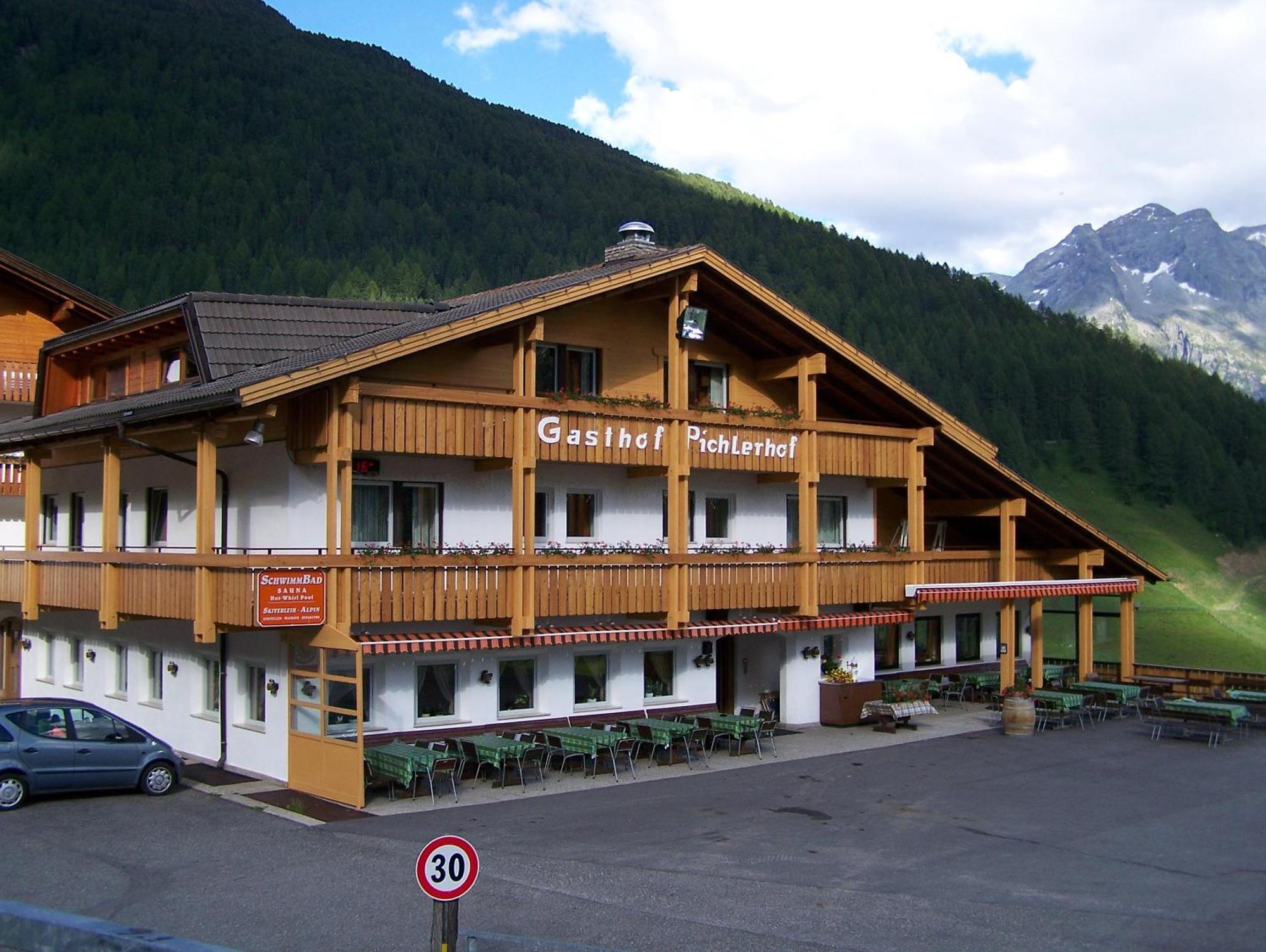 Pichlerhof Hotel Riva di Tures Bagian luar foto